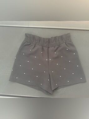 Express Trouser Shorts - M